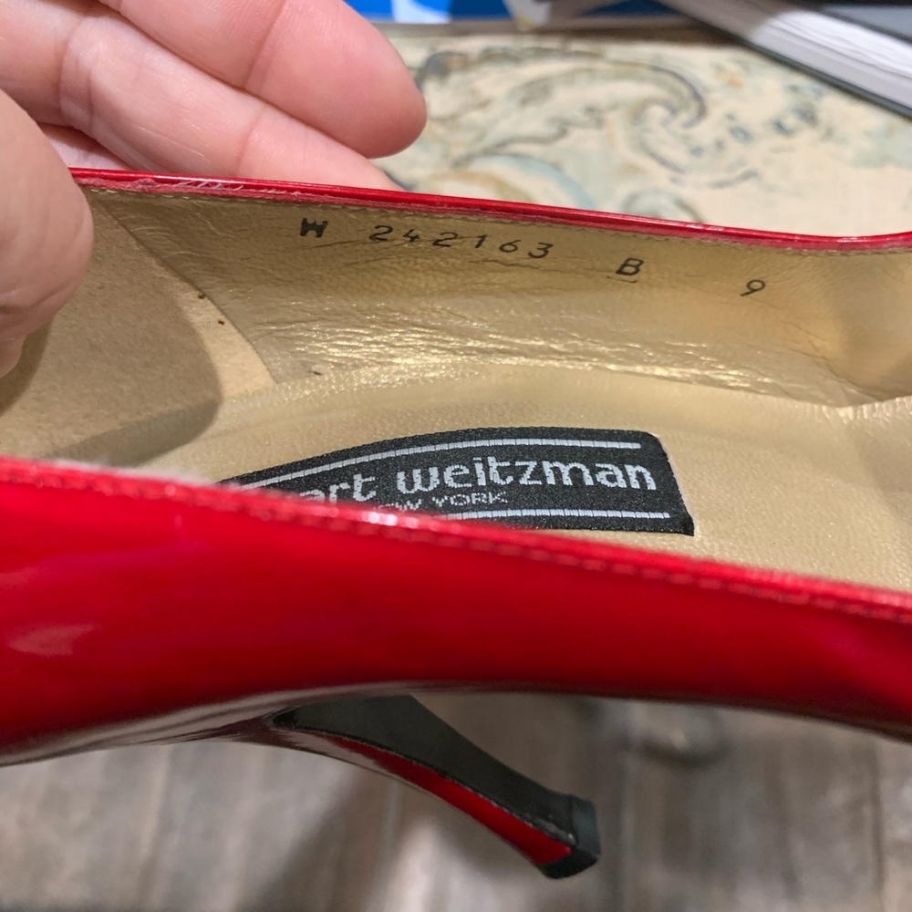Vintage Stuart Weitzman Red Patent Stilettos Sz 9M - Picture 8 of 8